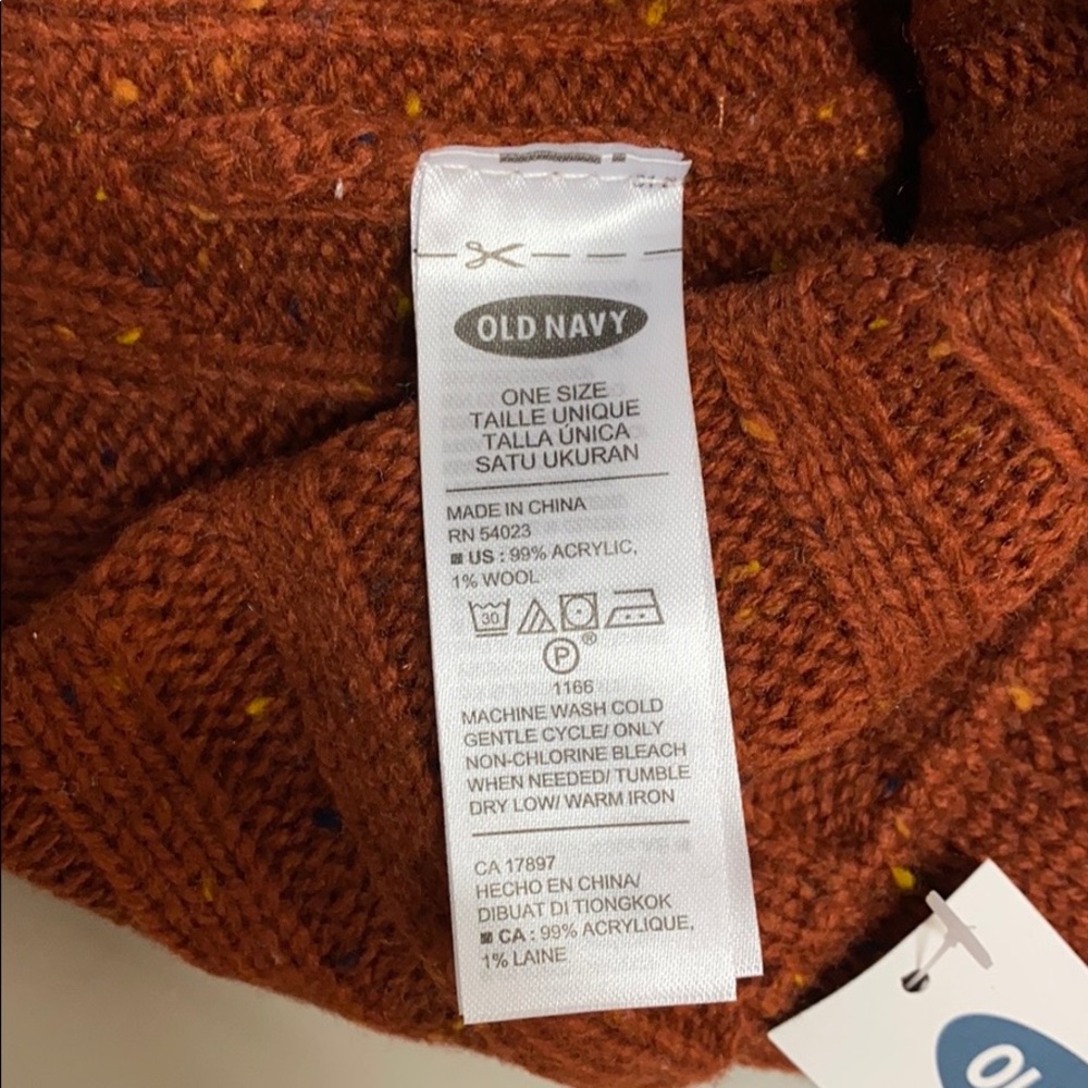 ⭐️HP⭐️❄️❄️❄️Men’s Old Navy Winter Hat❄️❄️❄️ - Picture 4 of 5